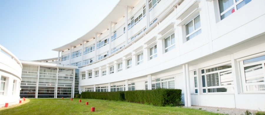 Adecco medical image